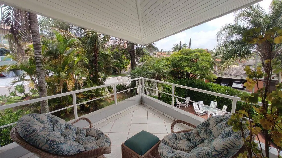 Foto 2 de Casa com 4 quartos à venda e para alugar, 450m2 em Santana De Parnaiba - SP