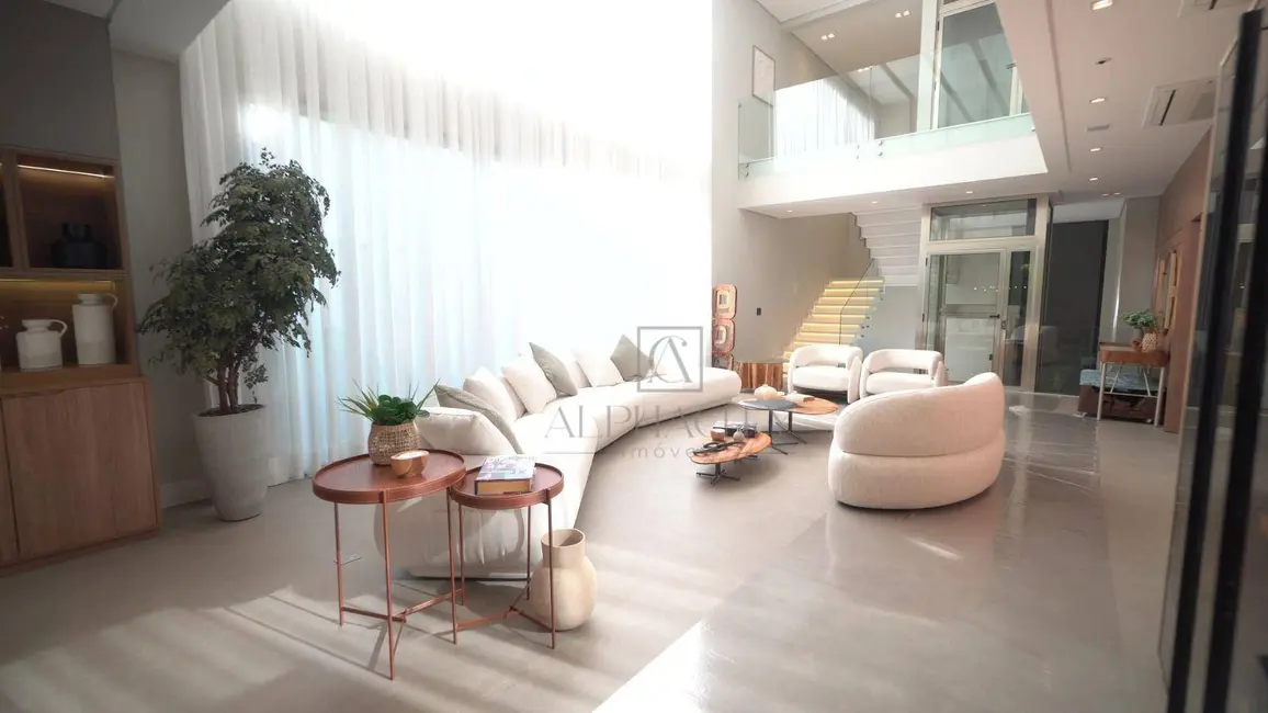 Casa de Condomínio com 5 quartos à venda, 600m2 em Santana De Parnaiba - SP - imagem 6 Foto 6 de Casa de Condomínio com 5 quartos à venda, 600m2 em Santana De Parnaiba - SP