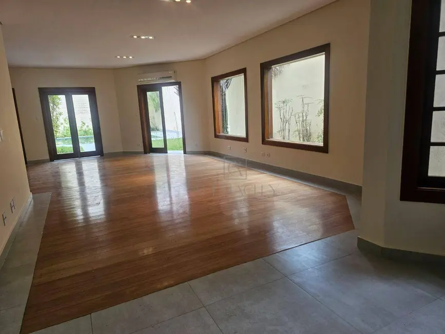 Foto 3 de Casa de Condomínio com 3 quartos à venda e para alugar, 613m2 em Alphaville Residencial Um, Barueri - SP