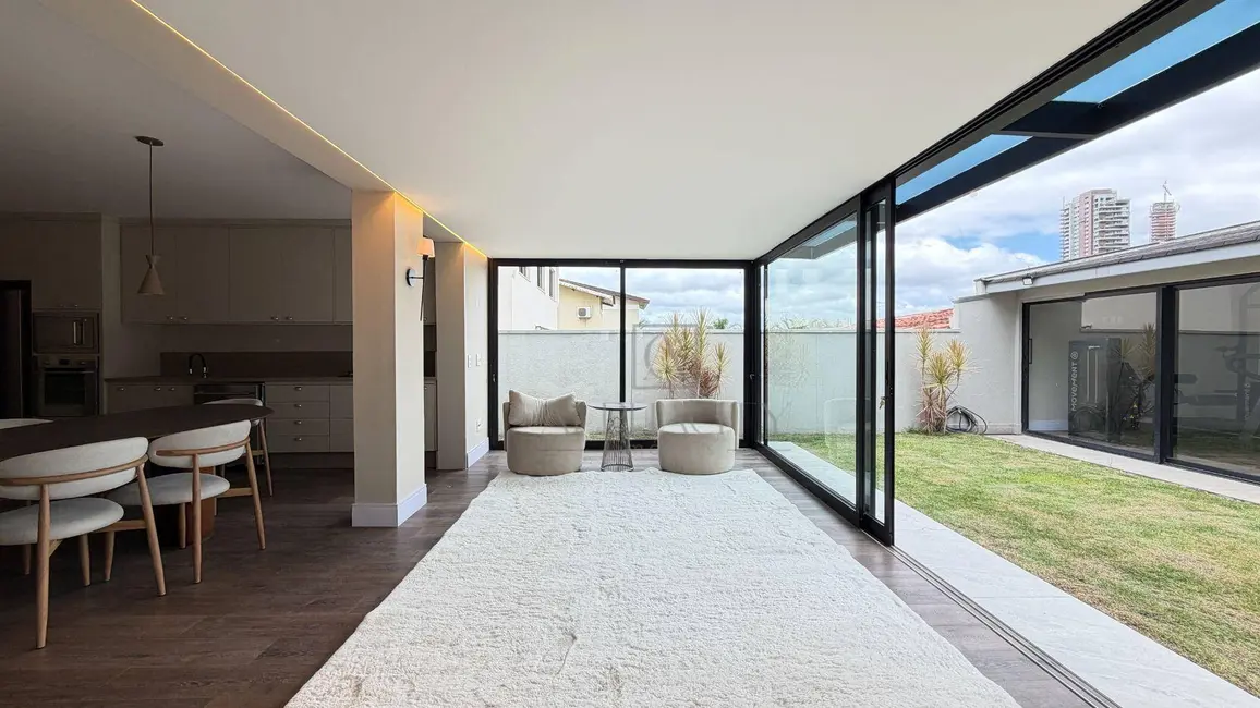 Casa de Condomínio com 5 quartos à venda, 600m2 em Barueri - SP - imagem 5 Foto 5 de Casa de Condomínio com 5 quartos à venda, 600m2 em Barueri - SP