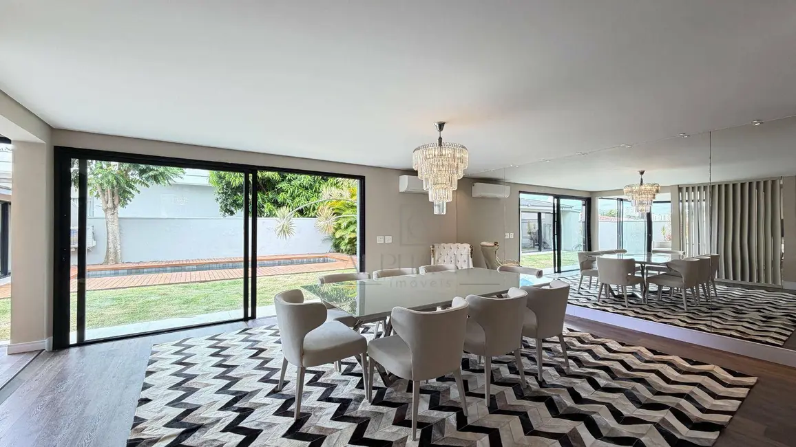 Casa de Condomínio com 5 quartos à venda, 600m2 em Barueri - SP - imagem 4 Foto 4 de Casa de Condomínio com 5 quartos à venda, 600m2 em Barueri - SP