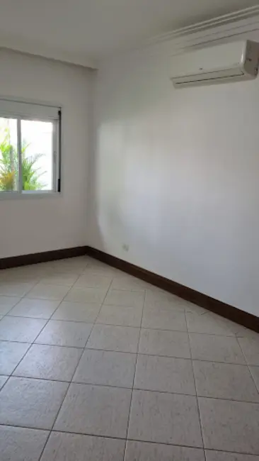 Foto 4 de Casa com 4 quartos à venda, 600m2 em Alphaville, Santana De Parnaiba - SP