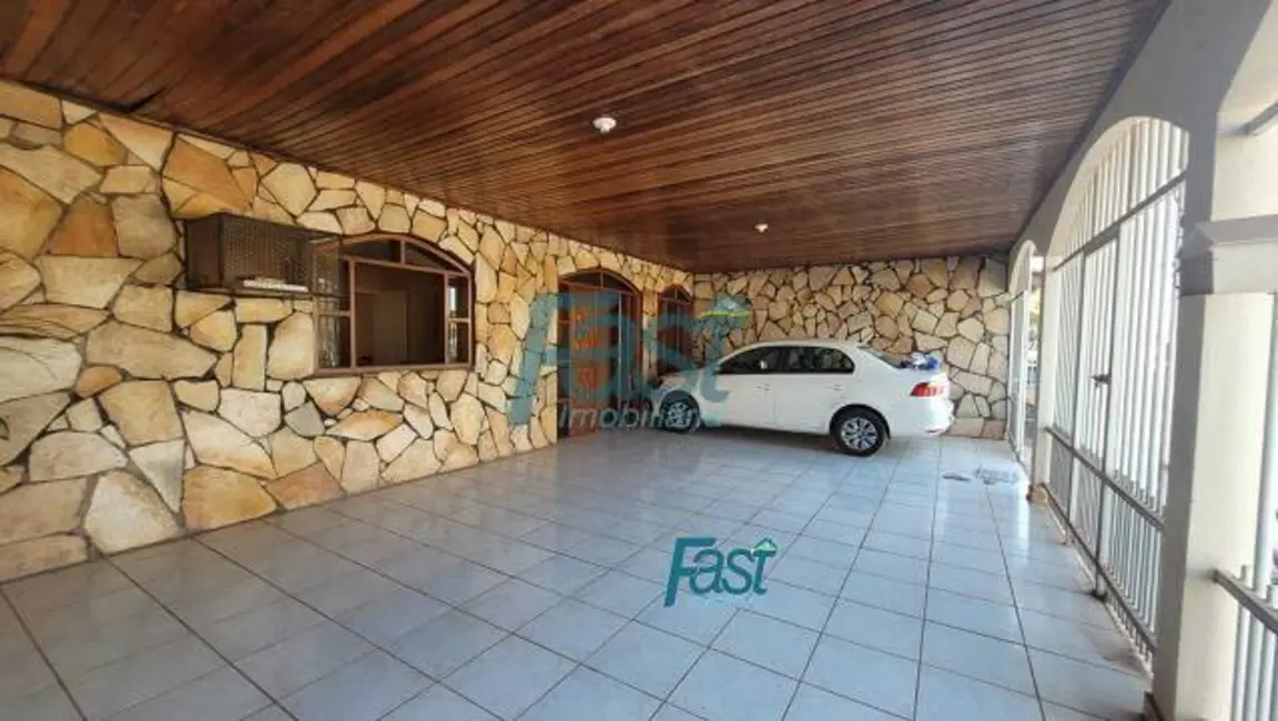 Foto 1 de Casa com 3 quartos à venda, 120m2 em Parque Cuiabá, Cuiaba - MT