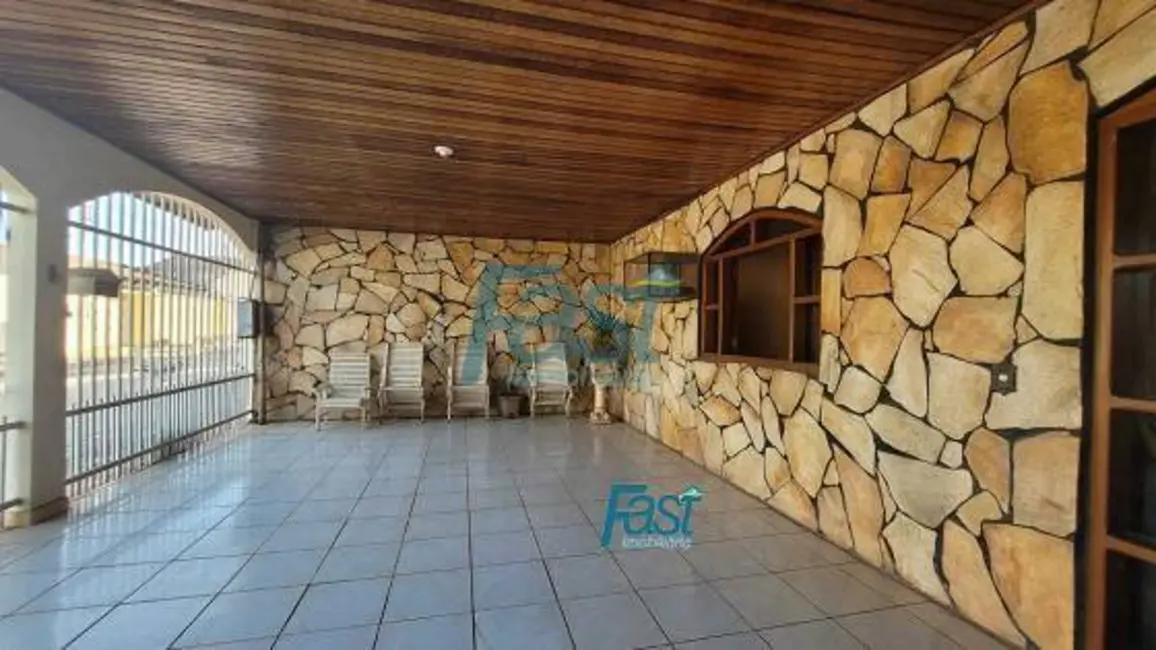 Foto 2 de Casa com 3 quartos à venda, 120m2 em Parque Cuiabá, Cuiaba - MT