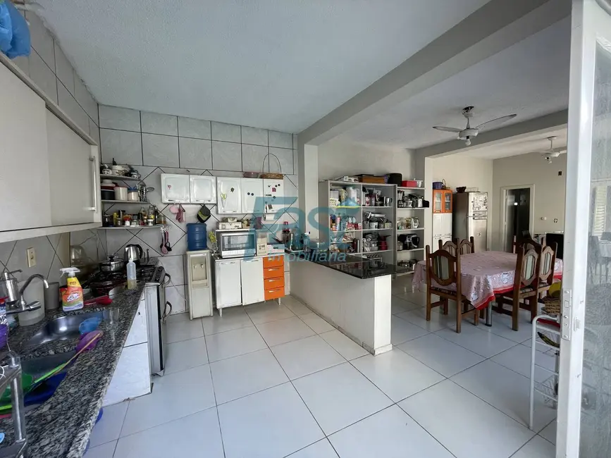 Foto 3 de Casa com 5 quartos à venda, 600m2 em Jardim Shangri-Lá, Cuiaba - MT