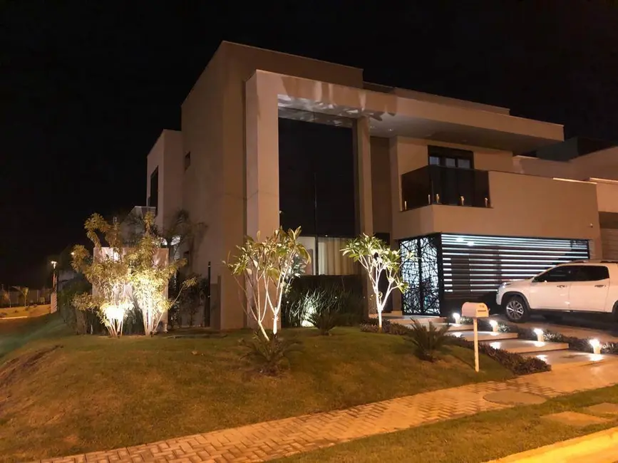 Casa com 3 quartos à venda, 317m2 em Ribeirão do Lipa, Cuiaba - MT - imagem 6 Foto 6 de Casa com 3 quartos à venda, 317m2 em Ribeirão do Lipa, Cuiaba - MT