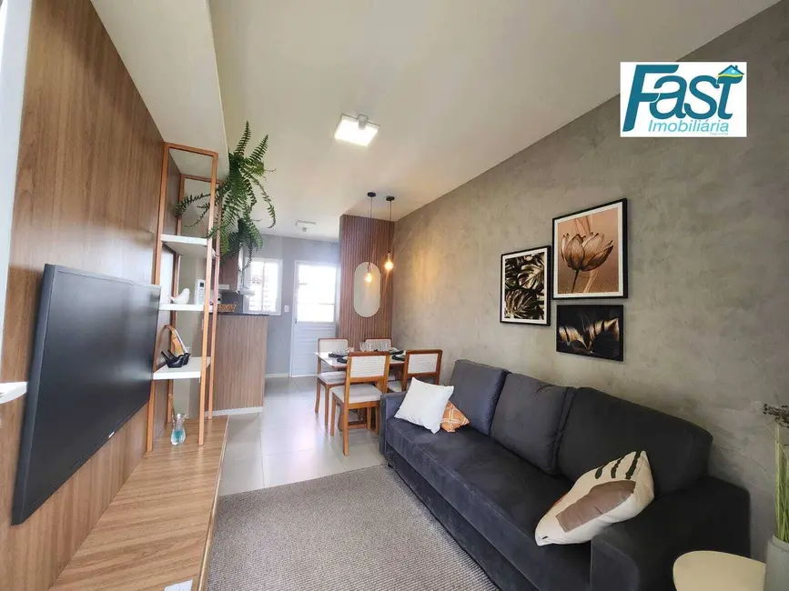 Foto 1 de Casa com 2 quartos à venda, 47m2 em São Francisco, Cuiaba - MT