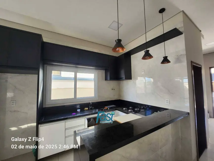 Foto 2 de Casa de Condomínio com 3 quartos à venda, 135m2 em Cuiaba - MT