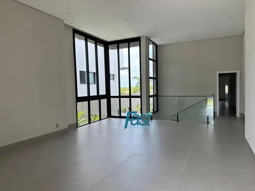 Foto 2 de Sobrado com 4 quartos à venda, 350m2 em Cuiaba - MT