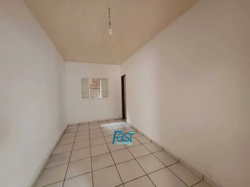 Foto 1 de Casa com 3 quartos à venda, 200m2 em Santo Antônio do Pedregal, Cuiaba - MT