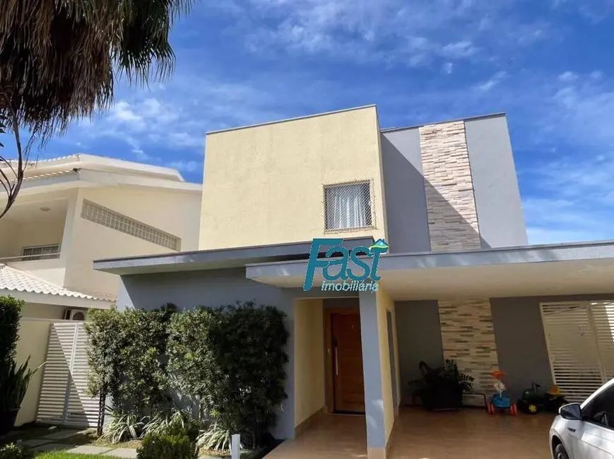 Casa com 3 quartos à venda, 375m2 em Condomínio Belvedere, Cuiaba - MT - imagem 2 Foto 2 de Casa com 3 quartos à venda, 375m2 em Condomínio Belvedere, Cuiaba - MT