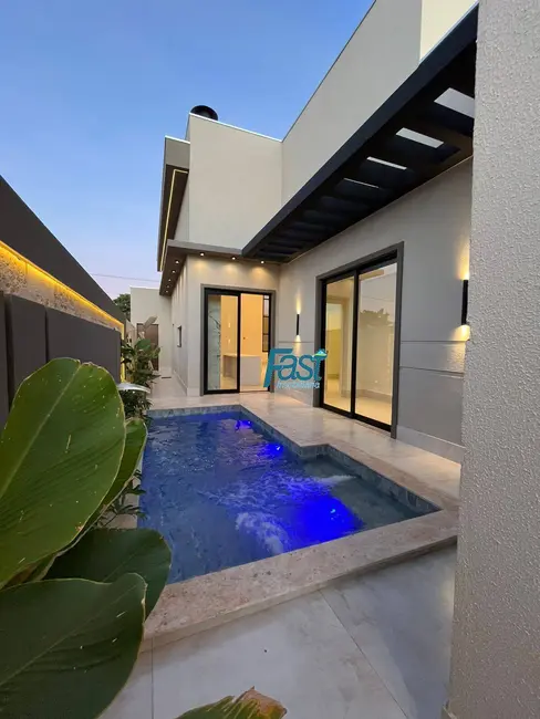 Foto 4 de Casa à venda e para alugar em Jardim Imperial, Cuiaba - MT