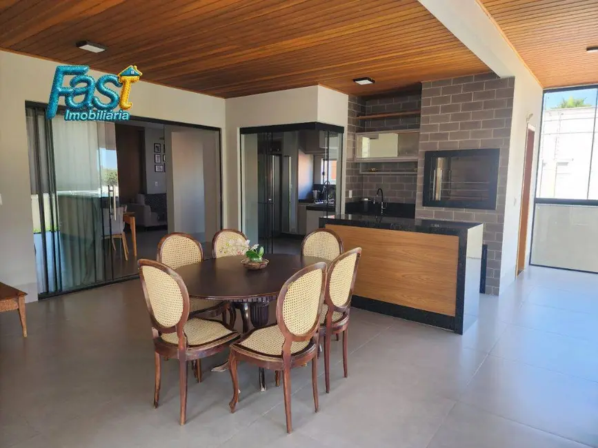 Foto 1 de Casa de Condomínio com 3 quartos à venda, 432m2 em Parque Amperco, Cuiaba - MT