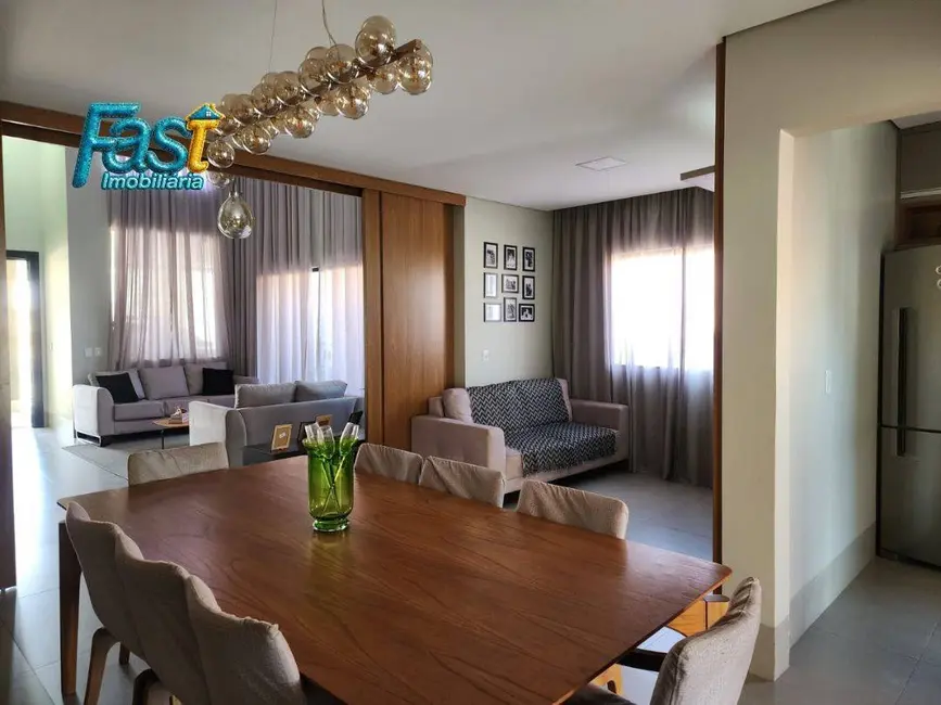 Foto 3 de Casa de Condomínio com 3 quartos à venda, 432m2 em Parque Amperco, Cuiaba - MT