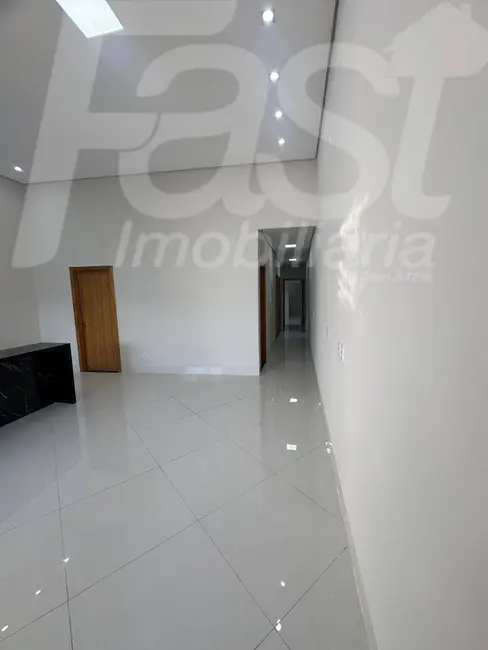 Casa com 3 quartos à venda, 180m2 em Jardim Universitário, Cuiaba - MT - imagem 7 Foto 7 de Casa com 3 quartos à venda, 180m2 em Jardim Universitário, Cuiaba - MT