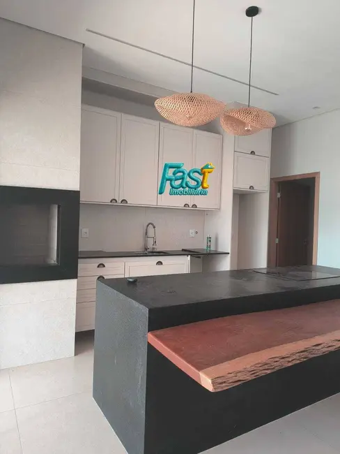 Foto 6 de Casa com 3 quartos à venda, 290m2 em Santa Cruz, Cuiaba - MT