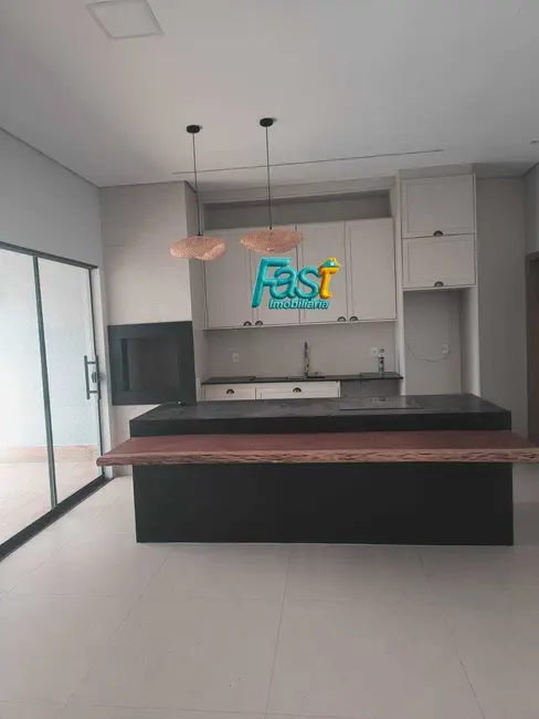 Foto 7 de Casa com 3 quartos à venda, 290m2 em Santa Cruz, Cuiaba - MT
