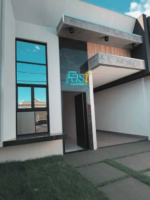 Casa com 3 quartos à venda, 291m2 em Santa Cruz, Cuiaba - MT - imagem 1 Foto 1 de Casa com 3 quartos à venda, 291m2 em Santa Cruz, Cuiaba - MT