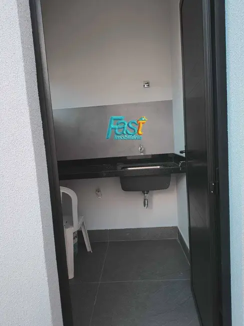 Casa com 3 quartos à venda, 291m2 em Santa Cruz, Cuiaba - MT - imagem 3 Foto 3 de Casa com 3 quartos à venda, 291m2 em Santa Cruz, Cuiaba - MT