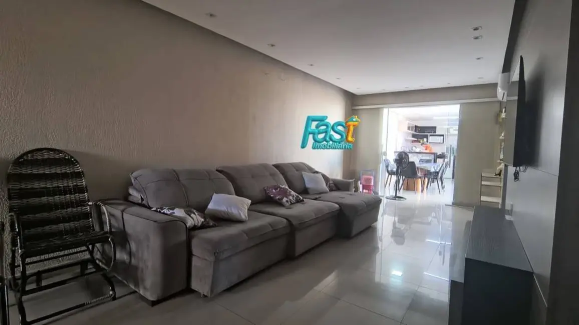 Foto 7 de Casa de Condomínio com 4 quartos à venda, 150m2 em Jardim Imperial, Cuiaba - MT