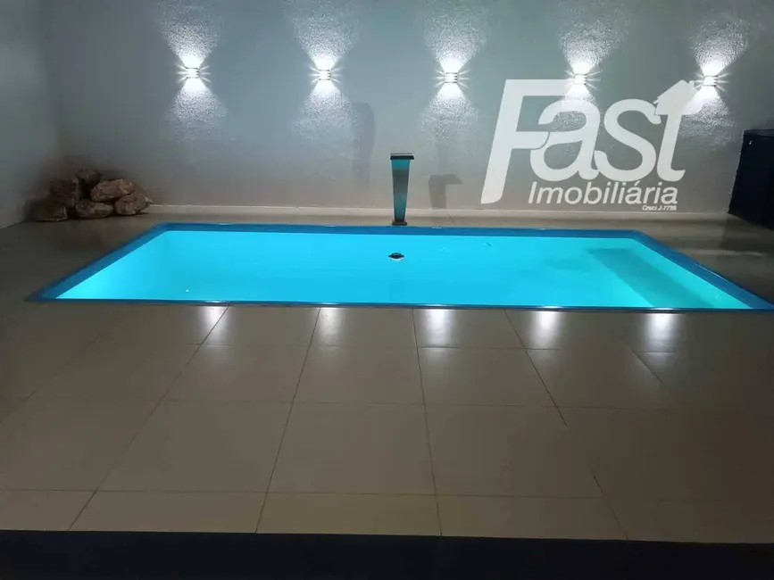 Casa com 4 quartos à venda, 205m2 em Santa Cruz, Cuiaba - MT - imagem 1 Foto 1 de Casa com 4 quartos à venda, 205m2 em Santa Cruz, Cuiaba - MT