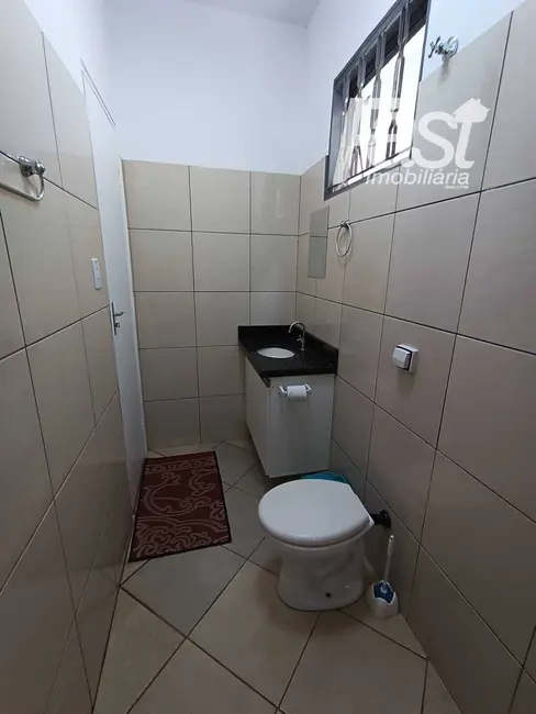 Casa com 4 quartos à venda, 205m2 em Santa Cruz, Cuiaba - MT - imagem 3 Foto 3 de Casa com 4 quartos à venda, 205m2 em Santa Cruz, Cuiaba - MT