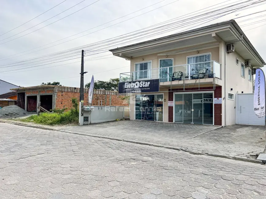 Foto 2 de Casa com 3 quartos à venda, 250m2 em Centro, Balneario Barra Do Sul - SC