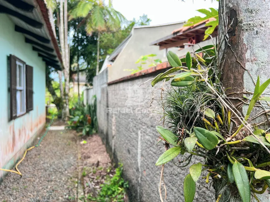 Foto 9 de Casa com 4 quartos à venda, 390m2 em Balneario Barra Do Sul - SC