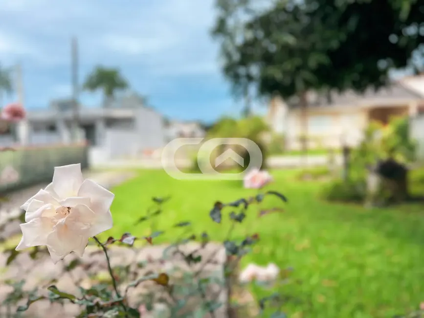 Foto 7 de Casa com 4 quartos à venda, 390m2 em Balneario Barra Do Sul - SC