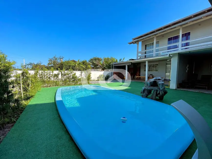 Foto 5 de Sobrado com 2 quartos à venda, 325m2 em Balneario Barra Do Sul - SC