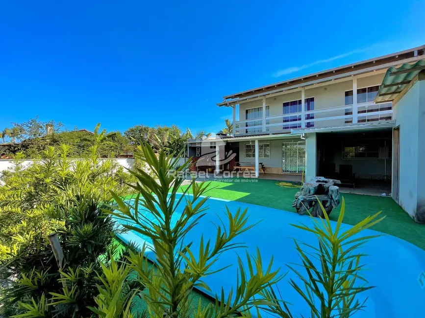 Foto 2 de Sobrado com 2 quartos à venda, 325m2 em Balneario Barra Do Sul - SC