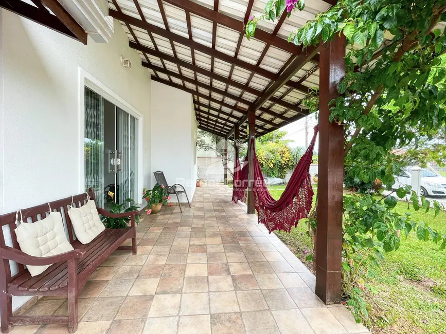 Foto 7 de Casa com 3 quartos à venda, 403m2 em Balneario Barra Do Sul - SC