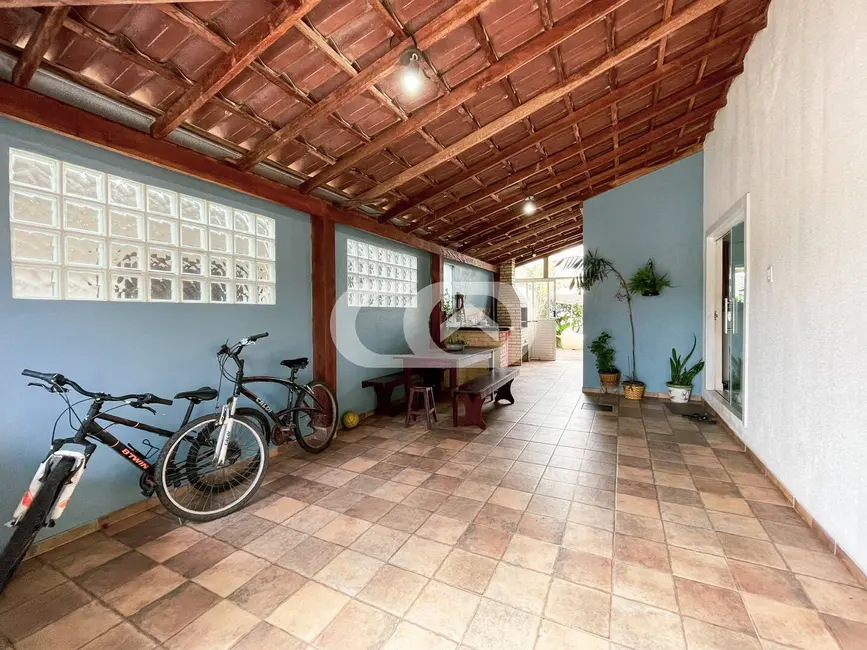 Foto 9 de Casa com 3 quartos à venda, 403m2 em Balneario Barra Do Sul - SC