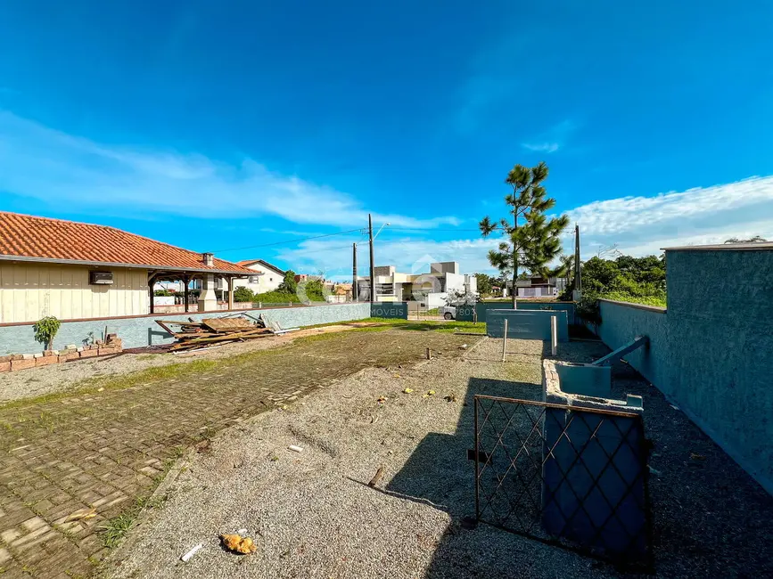 Foto 8 de Casa à venda, 325m2 em Balneario Barra Do Sul - SC