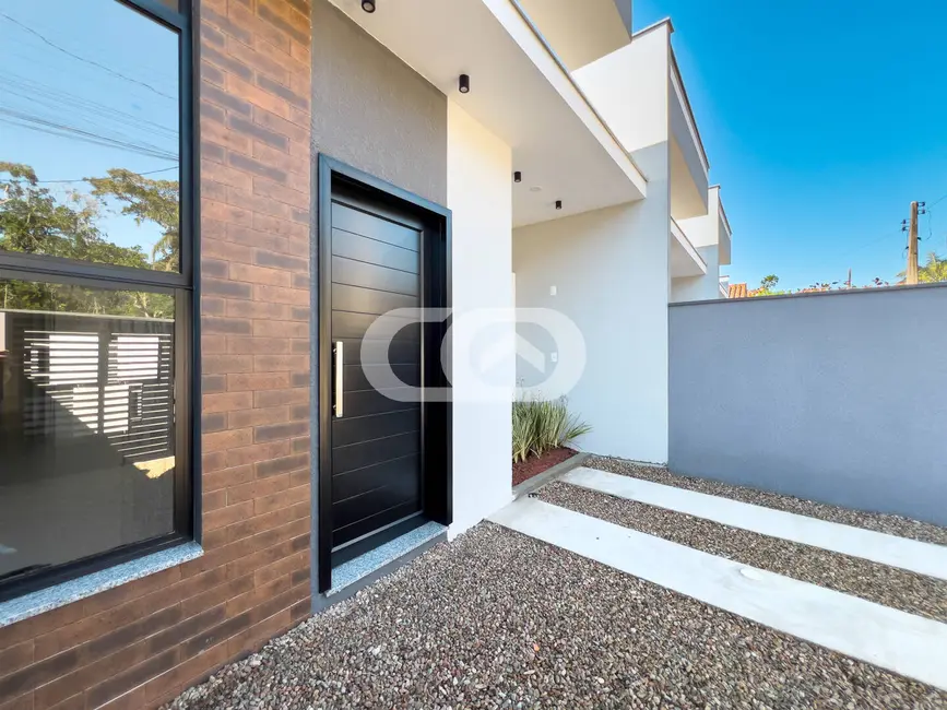 Foto 4 de Casa com 2 quartos à venda, 116m2 em Balneario Barra Do Sul - SC