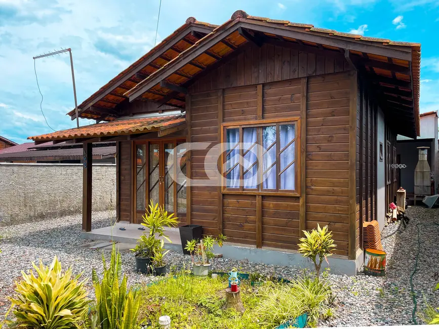 Foto 5 de Casa com 3 quartos à venda, 308m2 em Centro, Balneario Barra Do Sul - SC