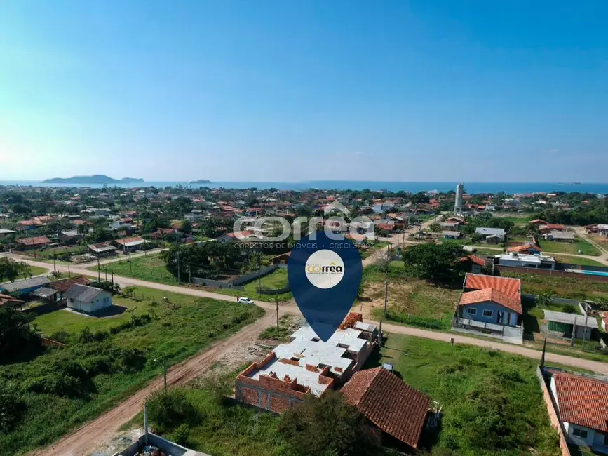 Foto 2 de Casa com 3 quartos à venda, 184m2 em Balneario Barra Do Sul - SC