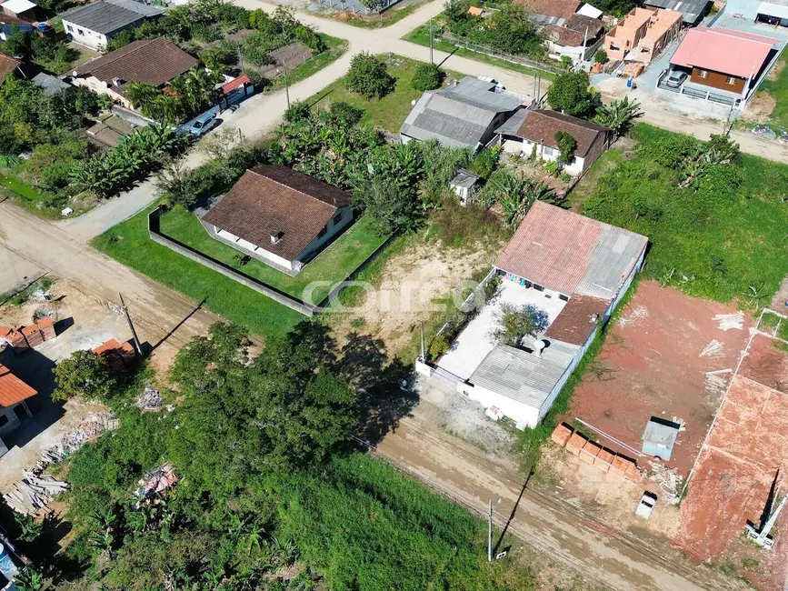 Terreno / Lote à venda, 300m2 em Balneario Barra Do Sul - SC - imagem 5 Foto 5 de Terreno / Lote à venda, 300m2 em Balneario Barra Do Sul - SC