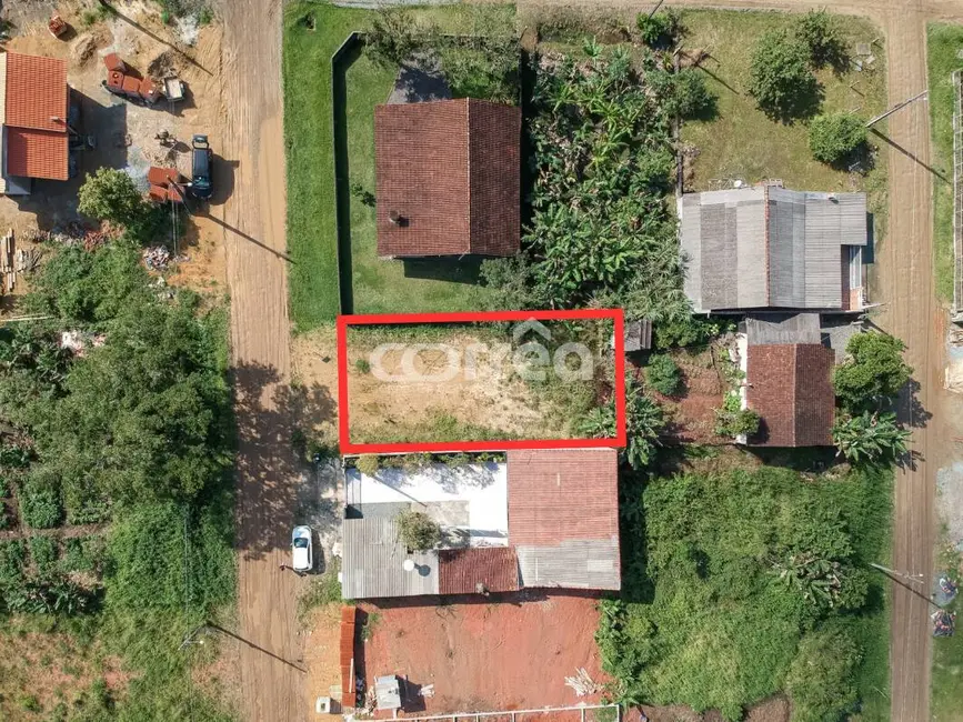 Foto 1 de Terreno / Lote à venda, 300m2 em Balneario Barra Do Sul - SC