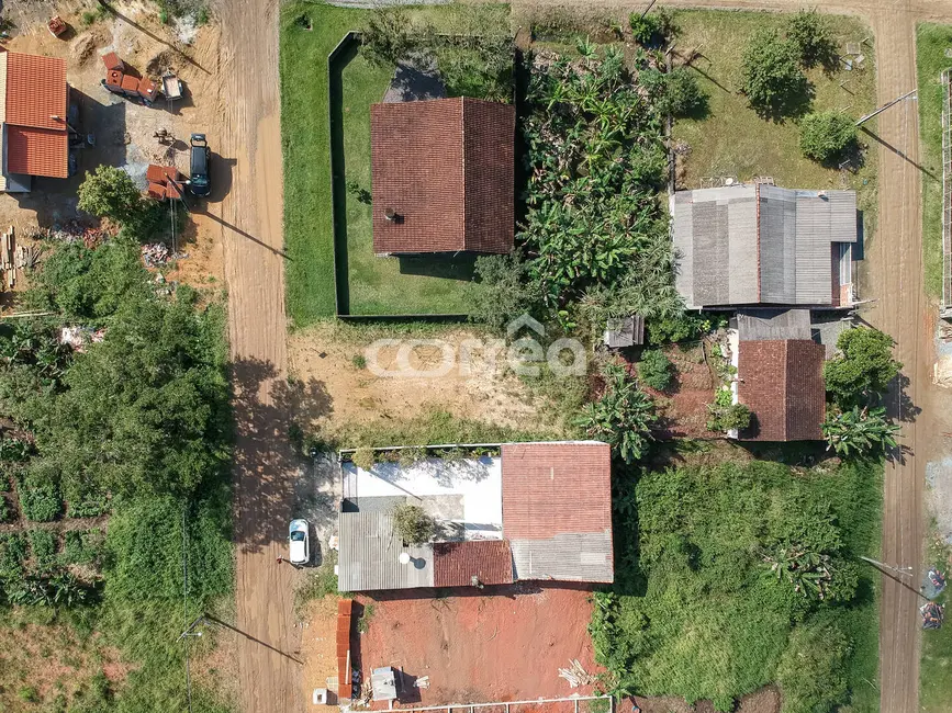 Foto 2 de Terreno / Lote à venda, 300m2 em Balneario Barra Do Sul - SC