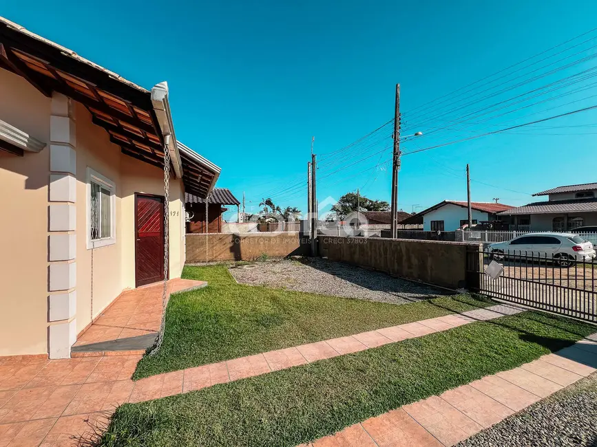 Foto 9 de Casa com 3 quartos à venda, 390m2 em Centro, Balneario Barra Do Sul - SC