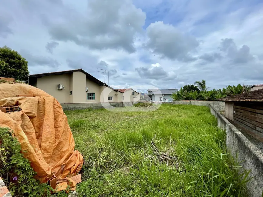 Foto 3 de Terreno / Lote à venda, 234m2 em Centro, Balneario Barra Do Sul - SC