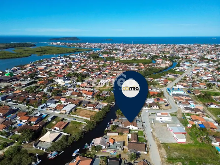 Foto 2 de Casa com 4 quartos à venda, 385m2 em Centro, Balneario Barra Do Sul - SC