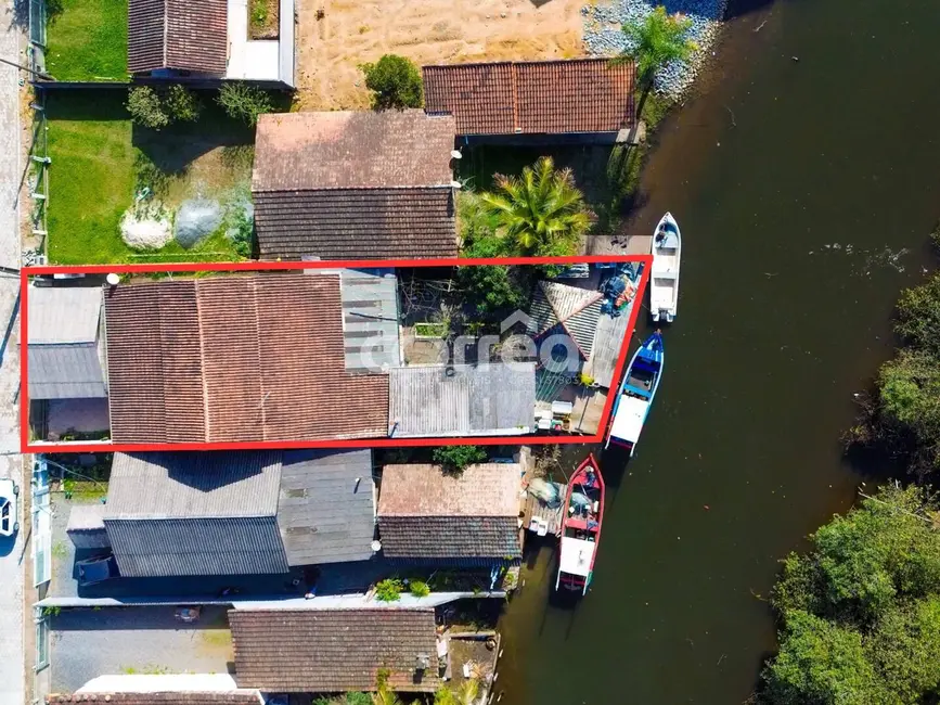 Foto 1 de Casa com 4 quartos à venda, 385m2 em Centro, Balneario Barra Do Sul - SC