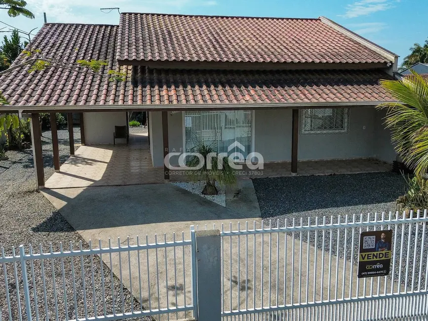 Foto 6 de Casa com 2 quartos à venda, 405m2 em Balneario Barra Do Sul - SC