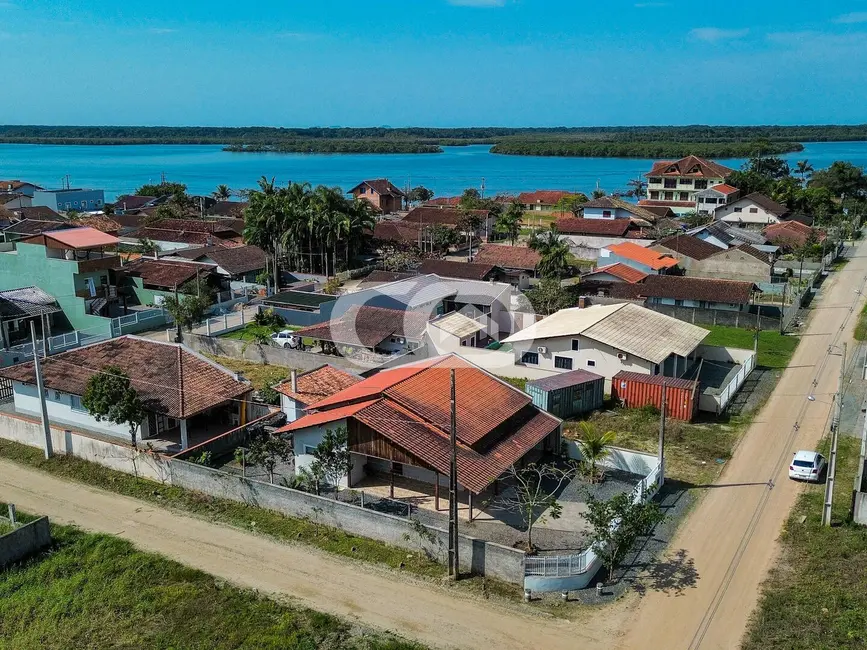 Foto 7 de Casa com 2 quartos à venda, 405m2 em Balneario Barra Do Sul - SC