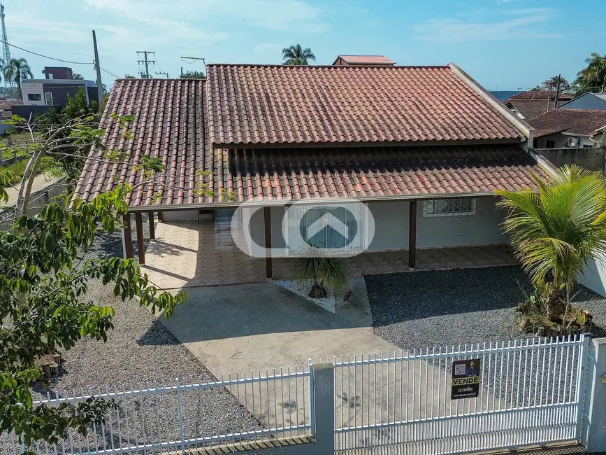 Foto 5 de Casa com 2 quartos à venda, 405m2 em Balneario Barra Do Sul - SC