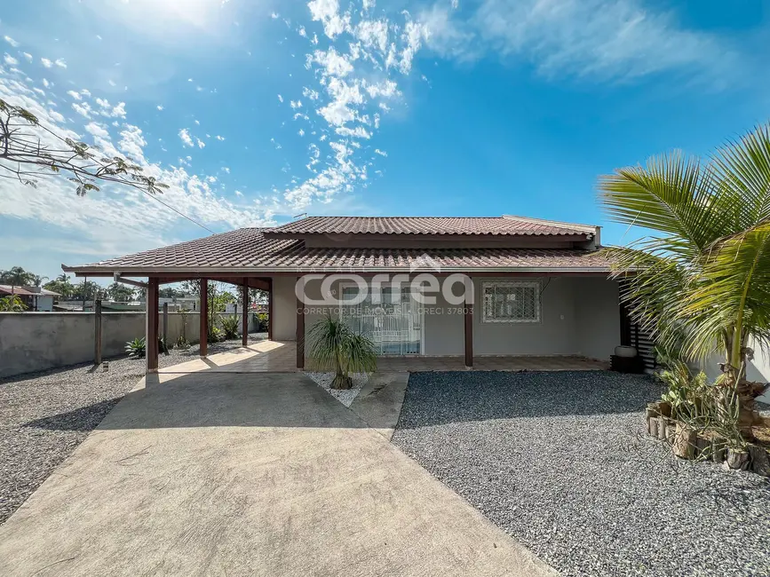 Foto 2 de Casa com 2 quartos à venda, 405m2 em Balneario Barra Do Sul - SC