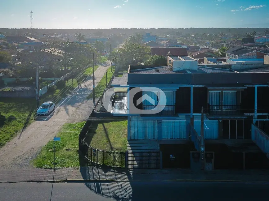 Foto 9 de Sobrado com 3 quartos à venda em Balneario Barra Do Sul - SC