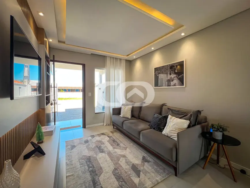 Foto 8 de Casa com 2 quartos à venda, 150m2 em Balneario Barra Do Sul - SC